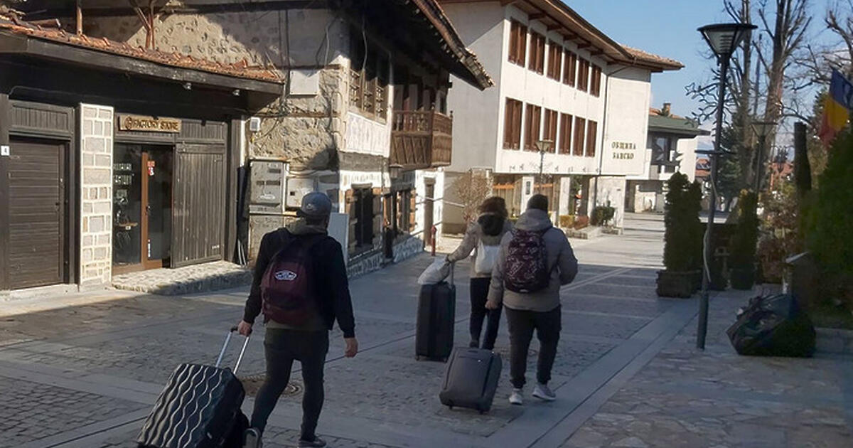 Вместо обособяване на карантинни хотели, каквато идея лансираха властите, от съюза