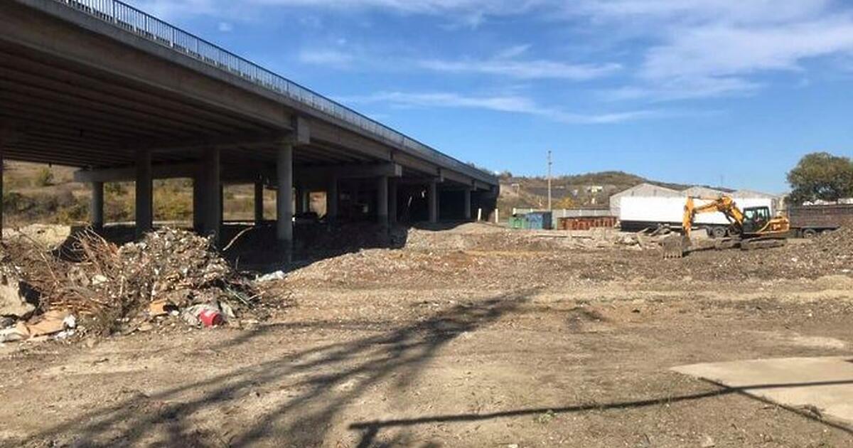 Година и 3 месеца след големия пожар край Дупница, който