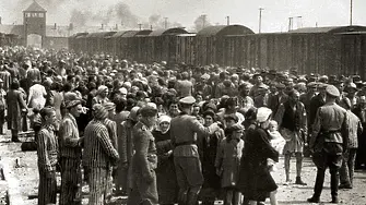 ЕК: Транспонирайте наказанията за отричане на Холокоста