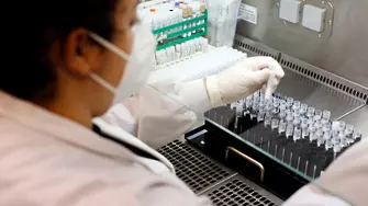 Израел започва да тества за антитела децата между 3 и 12 г.