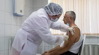 Русия твърди, че ваксината ѝ 