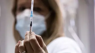 Утре пристигат още 14 040 ваксини на Pfizer/BioNTech