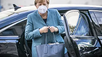Обраха Меркел в супера