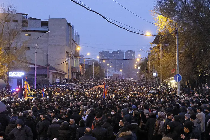 Масови протести в Армения заради сделката с Азербайджан