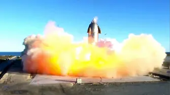 Космически кораб на Space X се взриви при изпитания в Тексас
