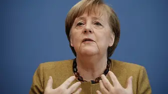 Меркел: Новият щам ни застрашава с трета пандемична вълна