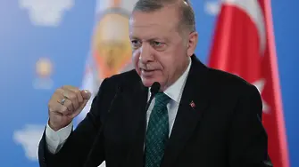 Ердоган внезапно е мил с Европа. Ето защо