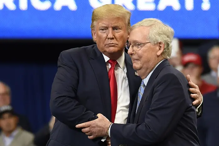 Тръмп се нахвърли на лидера на републиканците в Сената