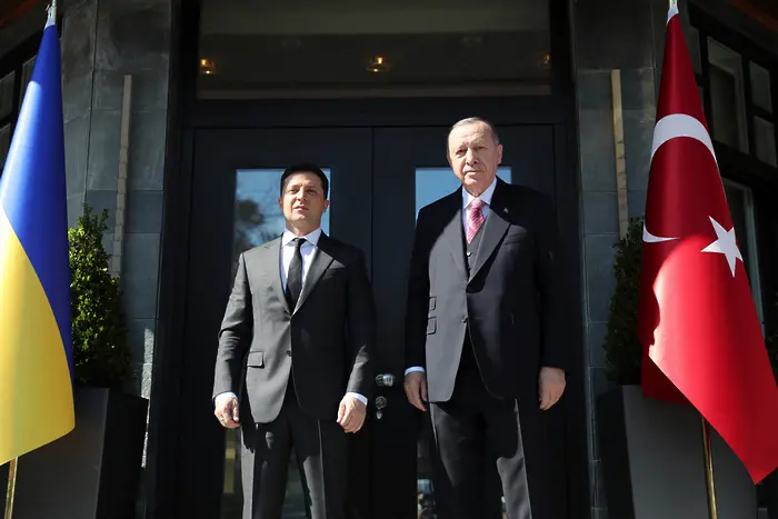 Ердоган посредничи между Путин и Зеленски