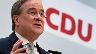 Германия: Лидерът на ХДС се извини за плагиатство в книга