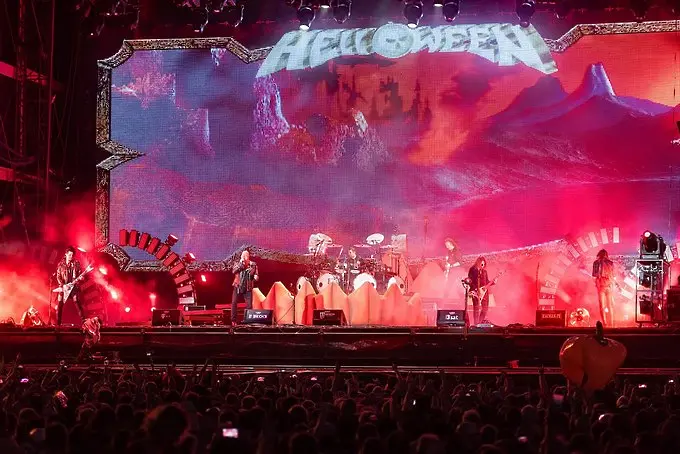 Обединеният Helloween избухна с 12-минутен хит (ВИДЕО)