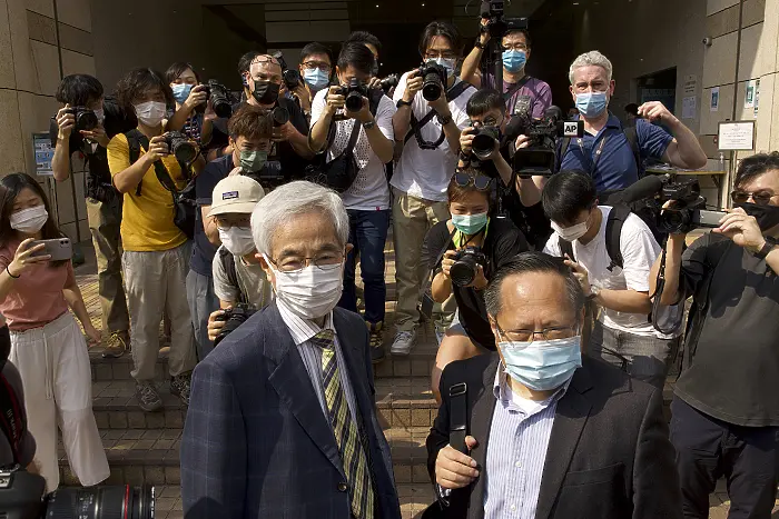 Осъдиха продемократичен медиен магнат от Хонконг на 12 месеца затвор