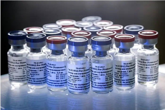 Руснаците дават една ваксина за проучване в ЕС, а доставят друга в Словакия