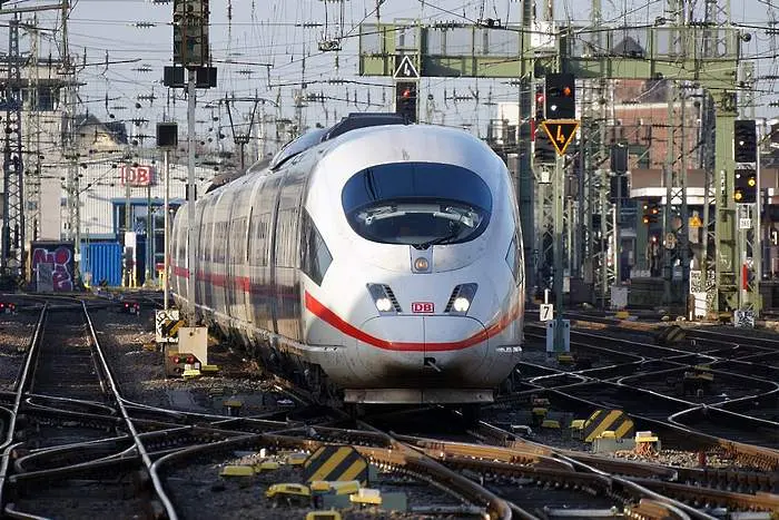 Германската железница обяви стачка