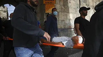 Поне 180 ранени палестинци на протестите в Йерусалим