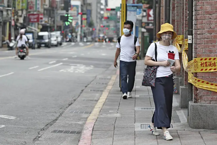 Пекин покани жителите на Тайван да се ваксинират в Китай