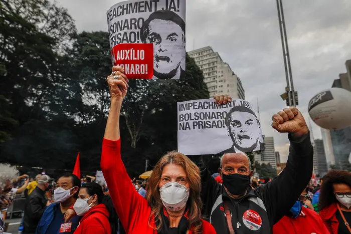 Бразилия прехвърли половин милион жертви на вируса