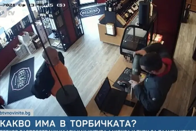 Реконтра СРС: какво има в торбичката за съветника Пламен Узунов?