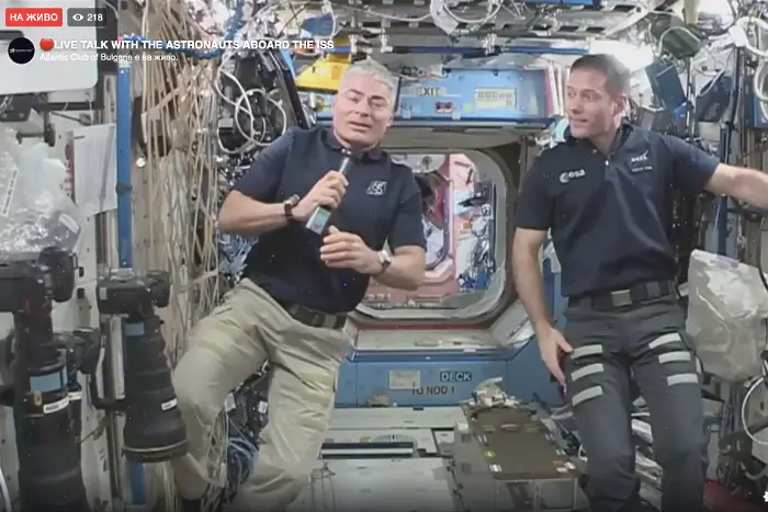 Български деца разговарят с астронавти на Международната космическа станция (ВИДЕО)