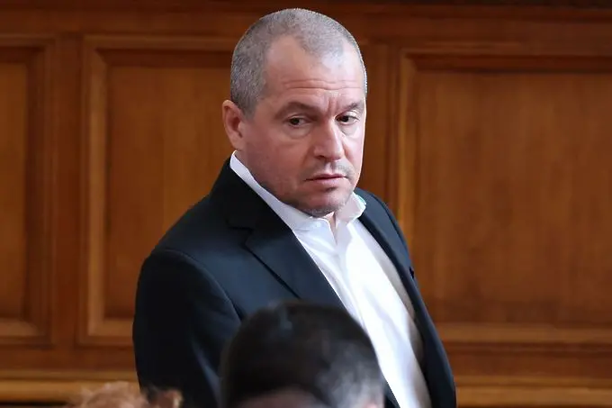 Тошко Йорданов обвини Татяна Дончева в опит да разцепи ИТН с 500 000 лв. 