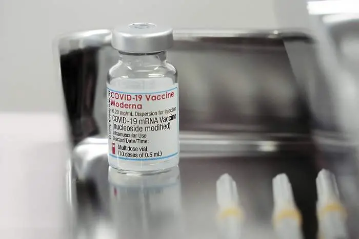Трета доза ваксина? Европа предупреждава: държавите сами носят отговорността