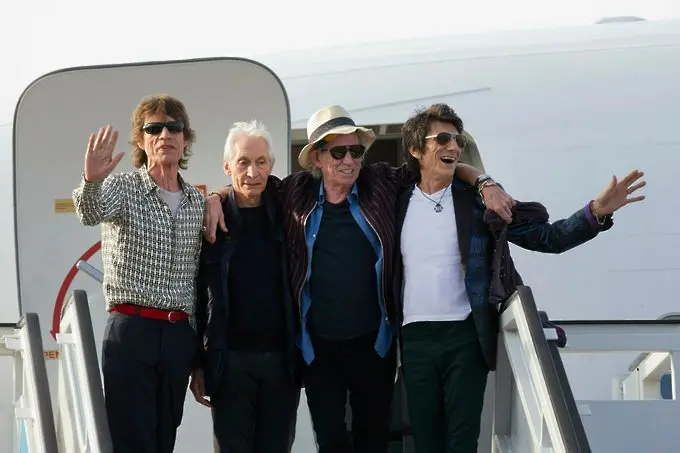 Rolling Stones ще осъществят турнето си въпреки смъртта на Чарли Уотс