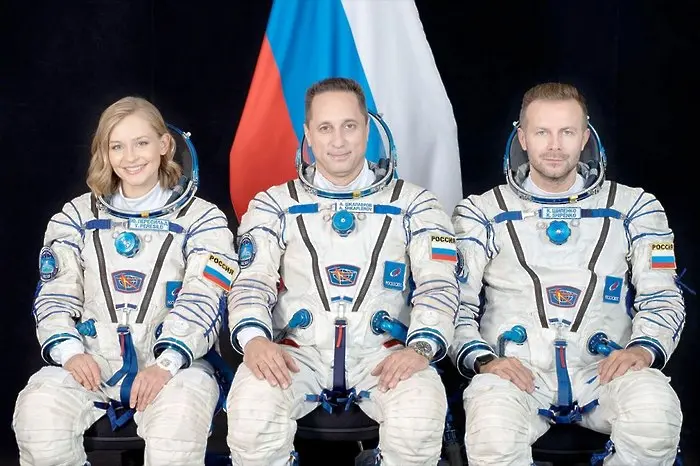 Руснаците ще снимат първи пълнометражен филм в Космоса