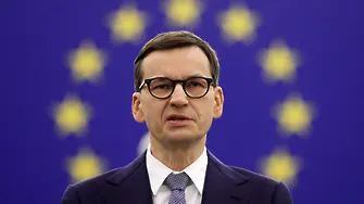 След заплаха от ЕС Полша разпуска Дисциплинарната камара