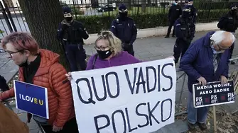 Полша ще похарчи над $400 млн. за стена по границата с Беларус