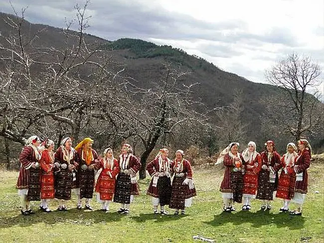 ЮНЕСКО обяви високото пеене от селата Долен и Сатовча за културно наследство