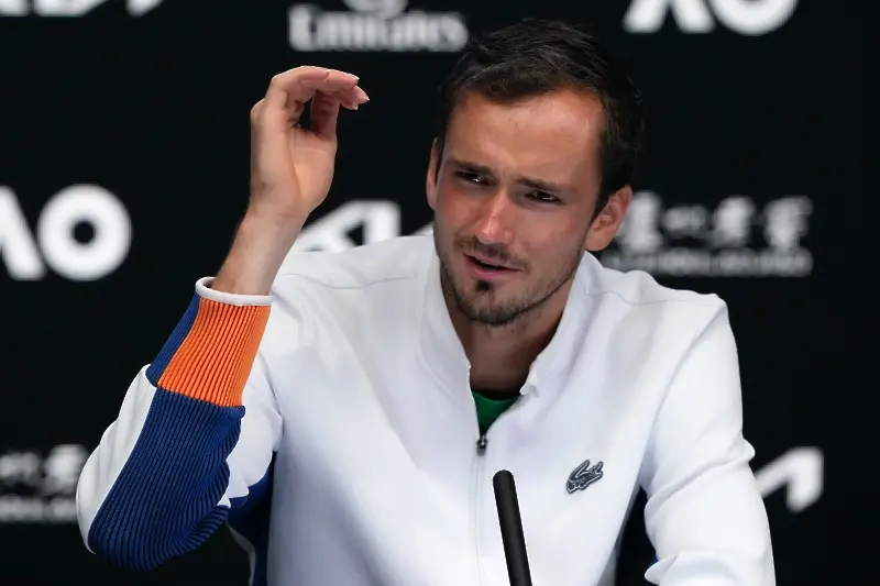 Руснаците могат да участват в тенис турнири, но само като неутрални