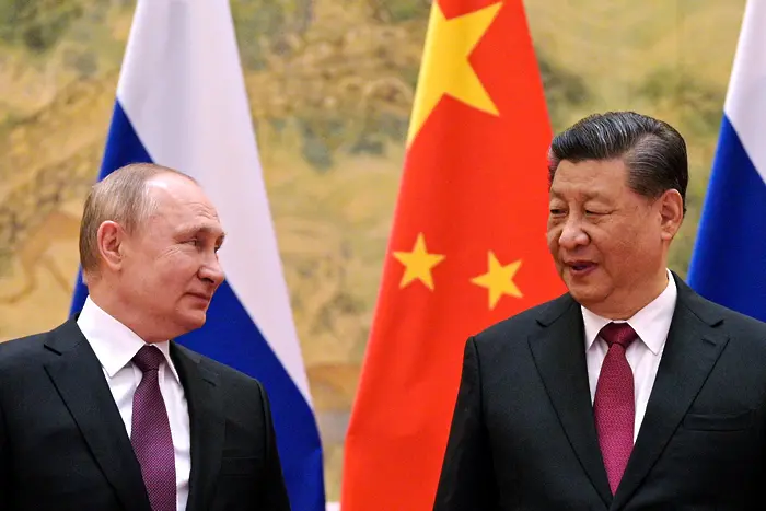 Китай: Москва не е искала военно оборудване от нас
