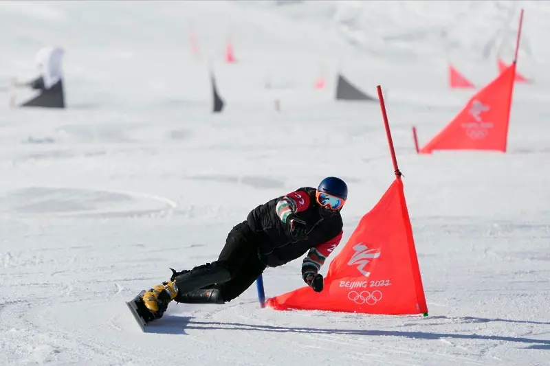 Радослав Янков отпадна на осминафинал в сноуборда