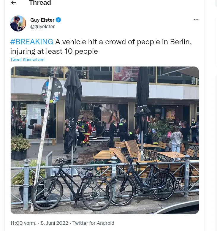 Кола се вряза в група ученици в Берлин, много ранени