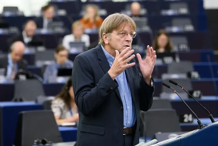 Евродепутати: Да премахнем гласуването с единодушие в ЕС