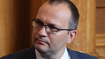 Мартин Димитров: Кабинетът спешно да договори танкерите и още азерски газ