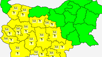 Утре: жълт код за дъжд и гръмотеници в 15 области