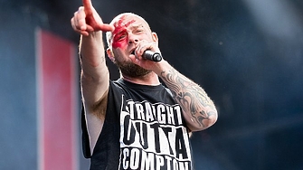 Five Finger Death Punch представиха нов видеоклип към новата песен