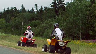 Десетгодишно дете е заловено да шофира АТВ в Любимец съобщават