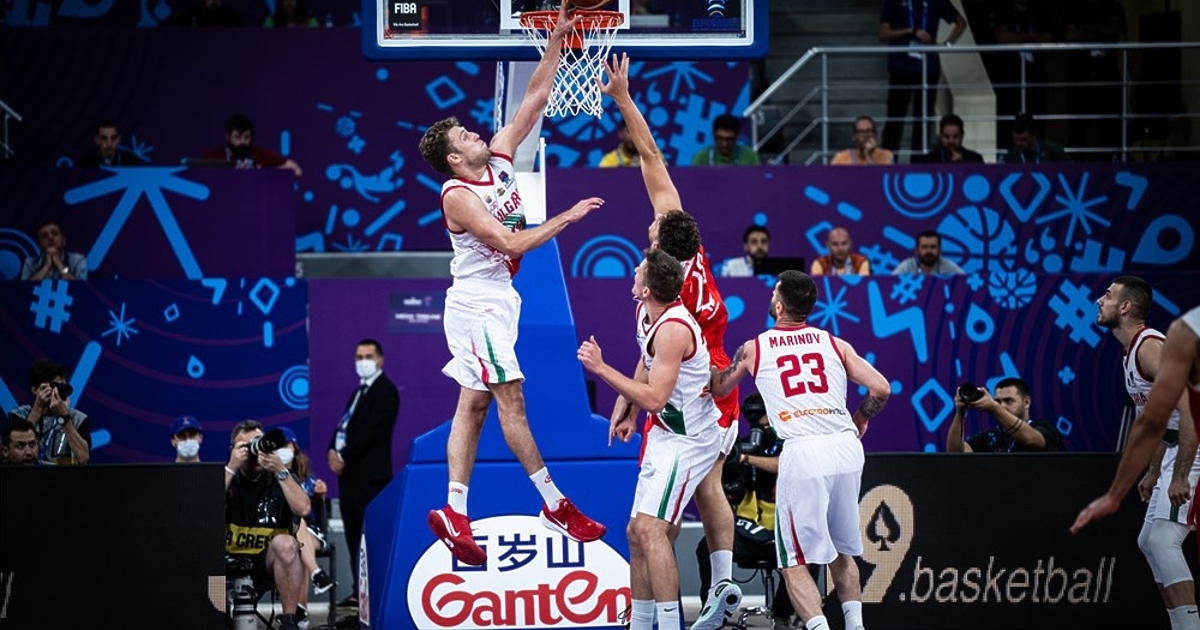 Националният тим на България отстъпи пред Турция с 87:101 (29:31,