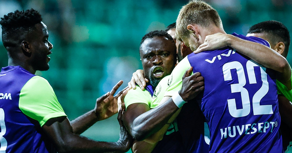 Лудогорец е в групите на Лига Европа, след като води