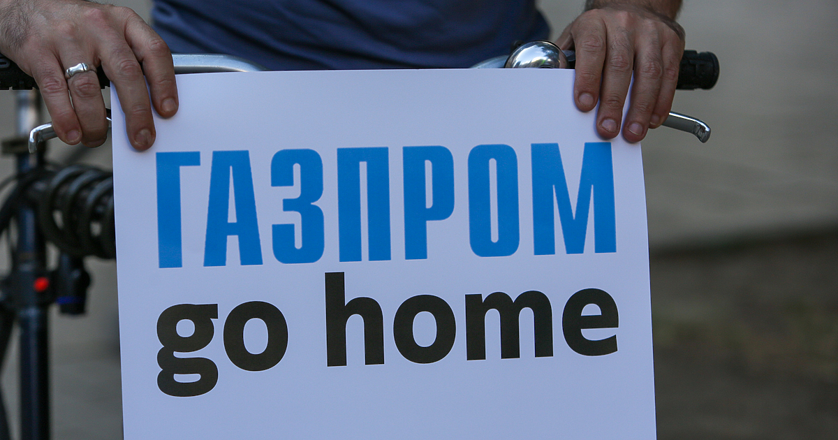 Служебното правителство не само рискува да остави България без сигурни