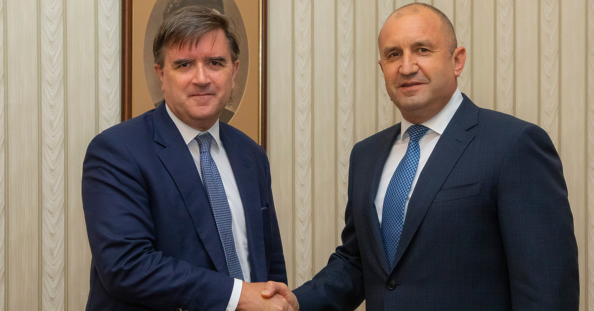 Силна икономика, проспериращо общество и свободни медии могат да се