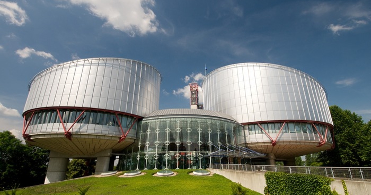 Отказът на съд у нас да позволи на транссексуана жена