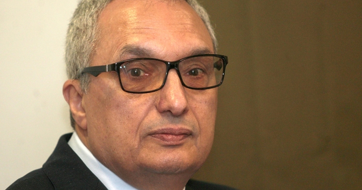 Накараха ме на сила да стана лидер на СДС. Това