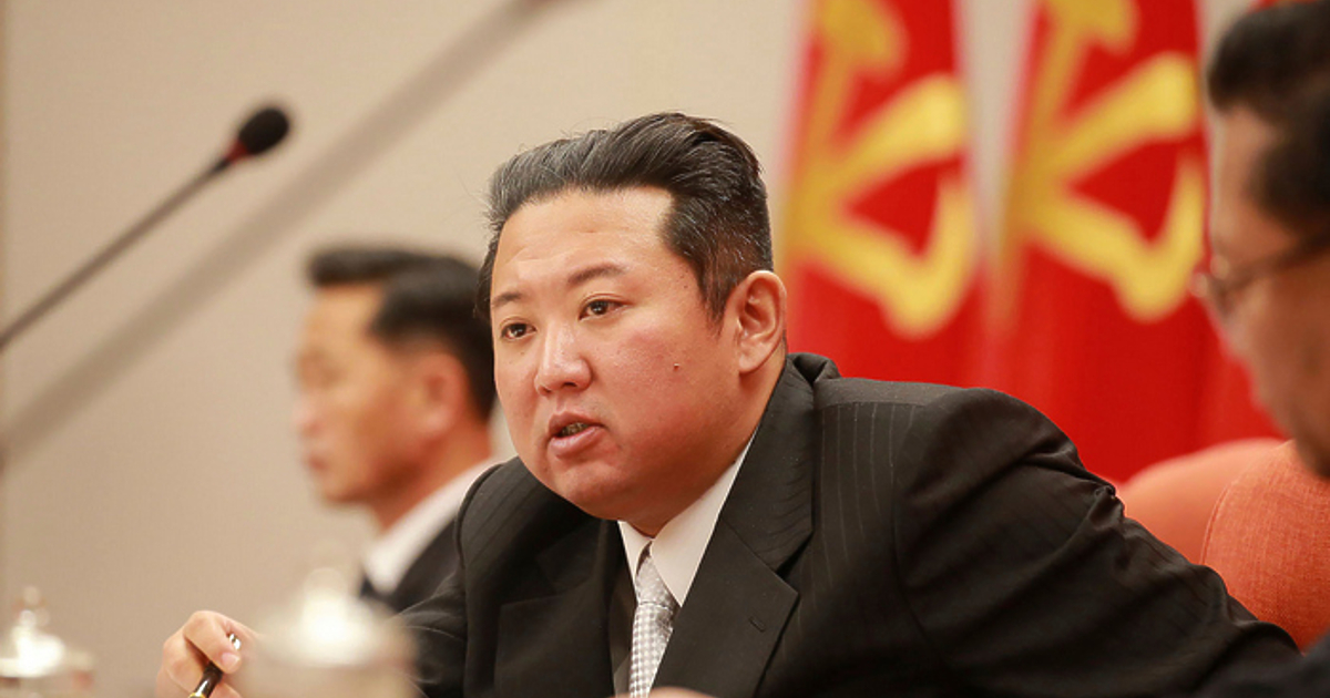 Севернокорейският лидер Ким Чен-ун намекна, че през ноември в страната