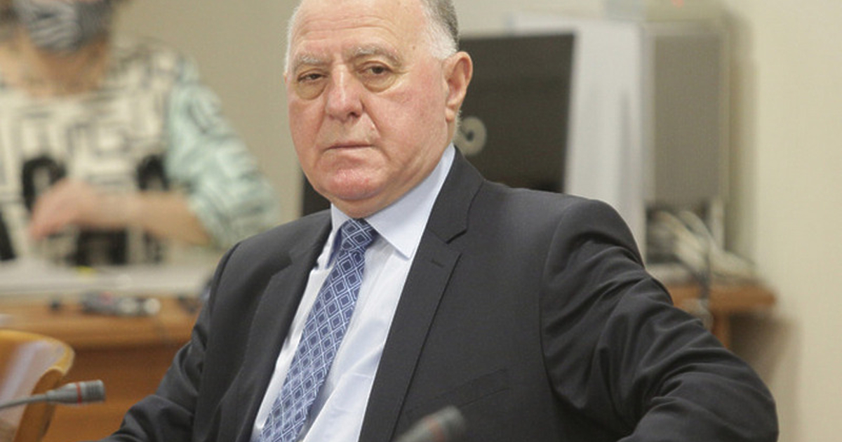 Има риск от парализиране на съдебната система. Това каза пред