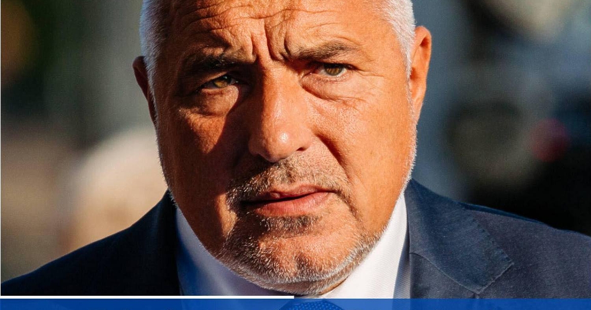 Господа Петков и Василев, как си представяте да дебатирам с Вас,