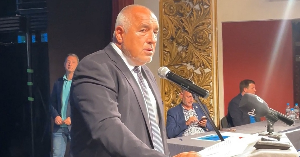 Промяната ги няма от 30 дни и цената на бензина