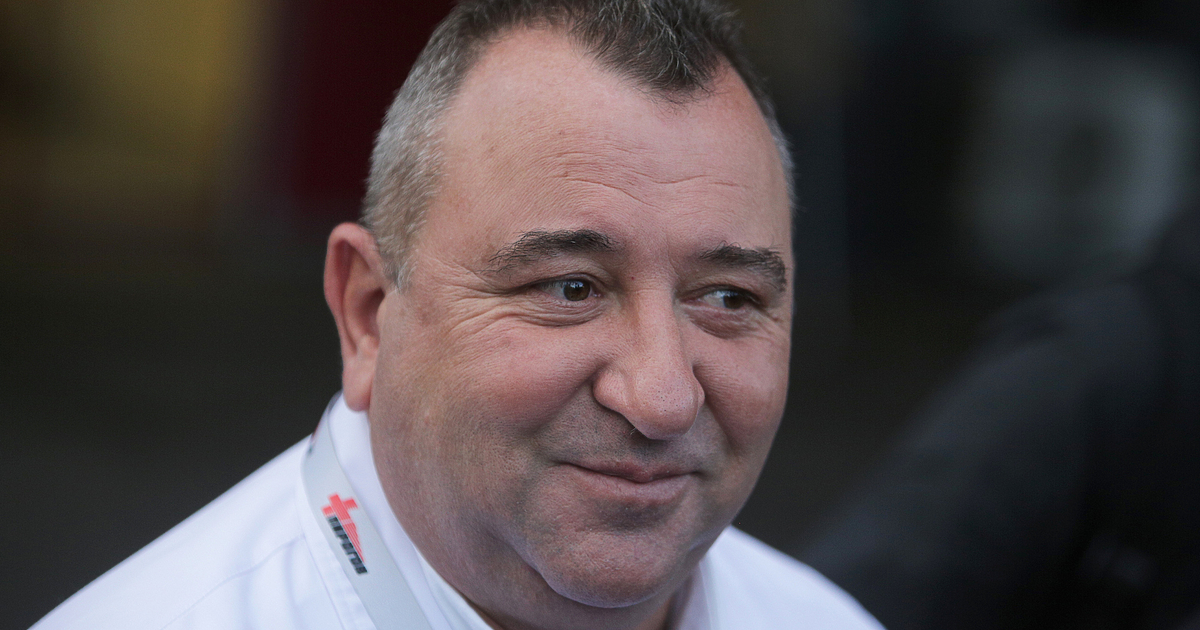 Мъжът, който вчера оцеля след паднала мълния в градинката на ул.